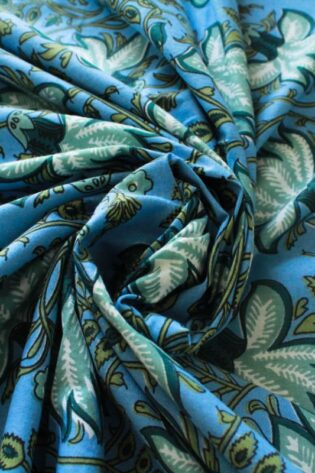 blue-leaves-flowers-bedsheet-and-pillowcases