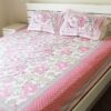 pink-flora-print-pillow-sidet-badsheet