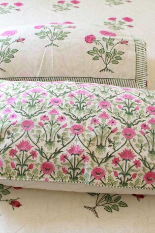 rose-floral-double-king-size-bedsheet-with-2-pillow-covers-set