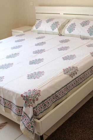 white-floral-cotton-bedhseet-with-1-pillow-cover-side