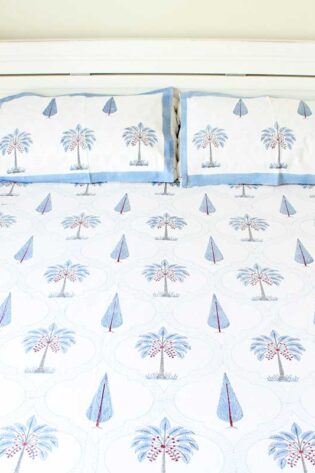 white-floral-cotton-double-size-bedsheet-with-2-pillow-covers-full